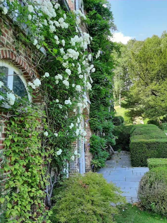 Le Bocage Fleuri Bed & Breakfast Mons Exterior photo